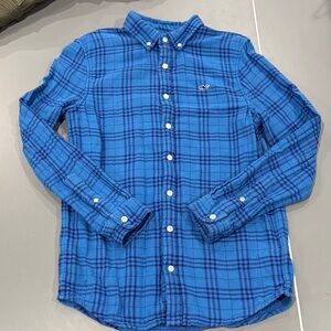 Vineyard Vines Blue Checkered Button-Down Shirt. Boys Whale Shirt